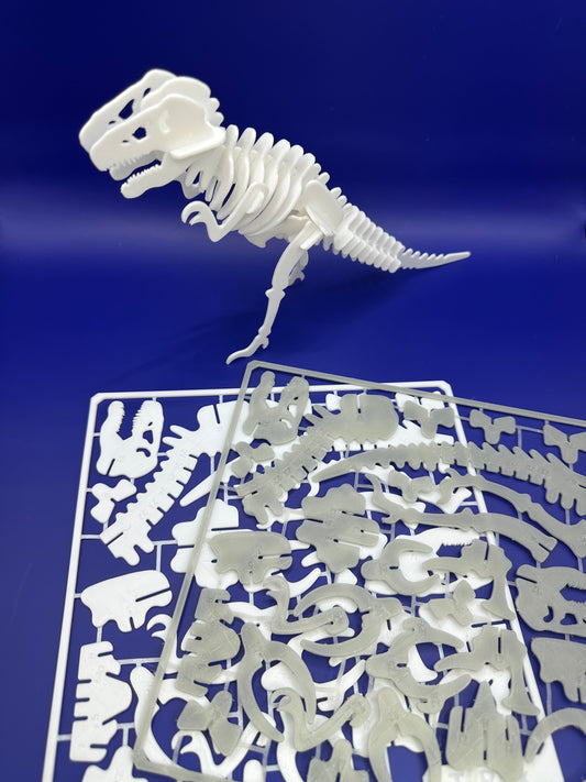 T-Rex Planilla Armable - Glow in the dark